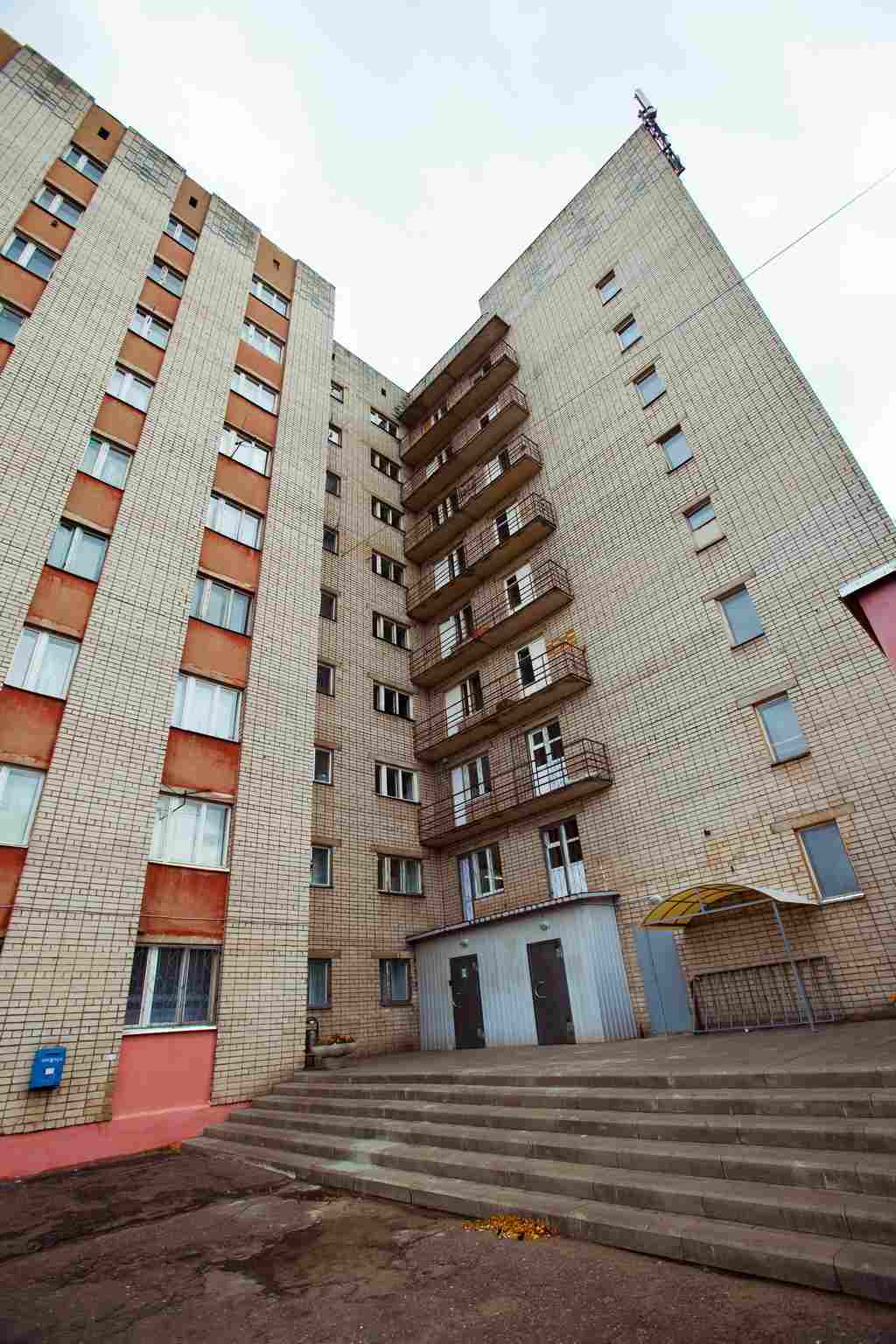 Комитет принял решение относительно ветированного Закона о передаче общежитий общинам